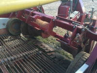 USED WD17-3 SCANSTONE WINDROWER